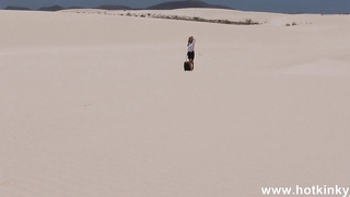 HOTKINKYJO - Most important thing to have when you are lost in the desert