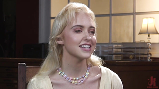 SEX AND SUBMISSION - Chloe 2